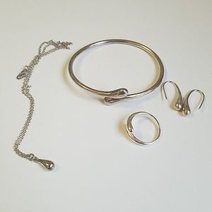 🛑SOLD🛑Jewelry set